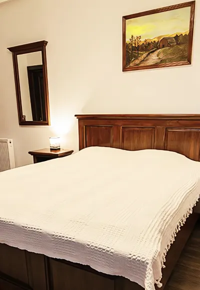 cazare camera toamna in pensiunea livada buncicului